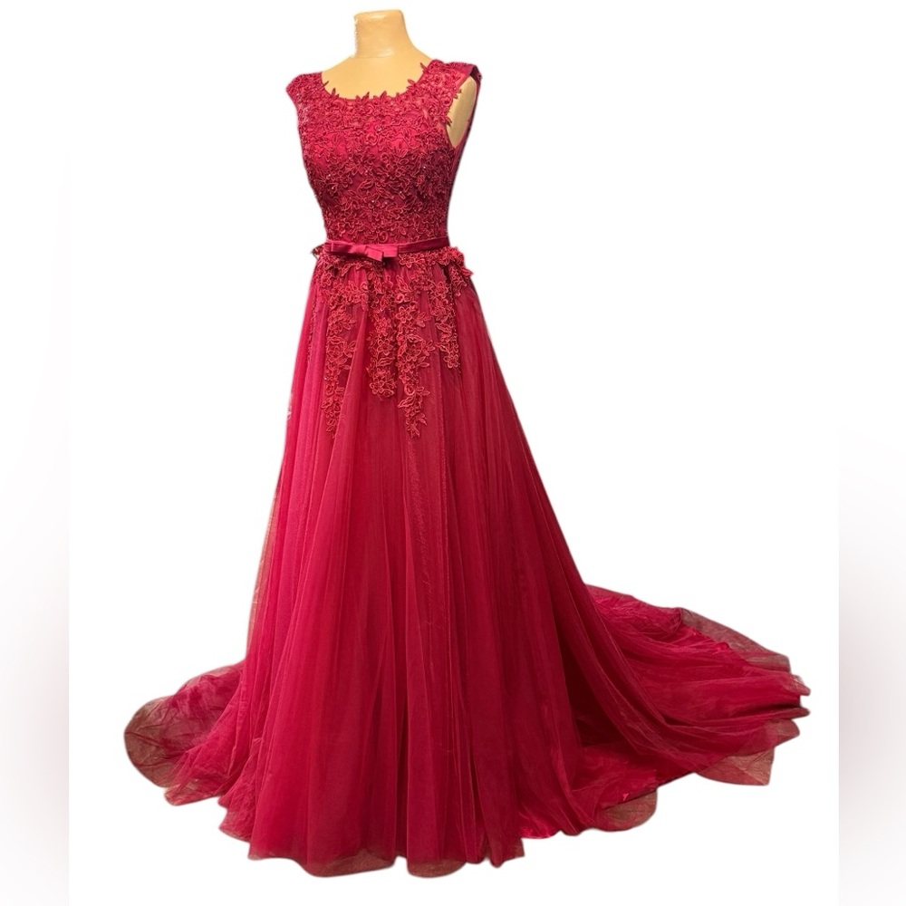 Wedding / Prom Lace Gown, Cardinal Red  with Rhinestones